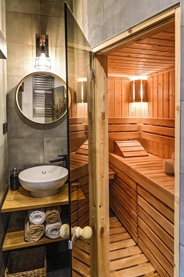 Apartament Loftspa ウストシキ・ドルネ エクステリア 写真